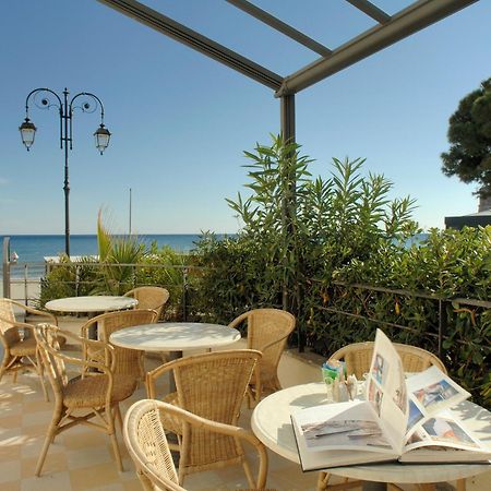 Hotel Lido Alassio Dış mekan fotoğraf