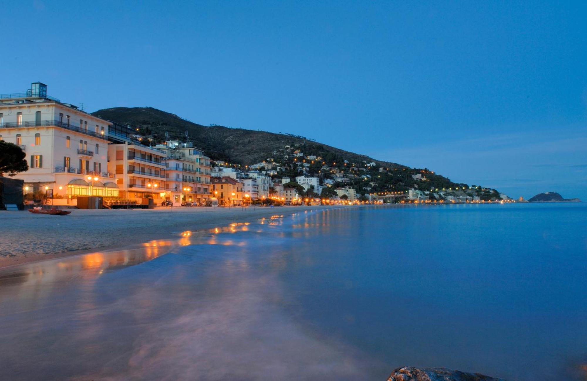 Hotel Lido Alassio Dış mekan fotoğraf