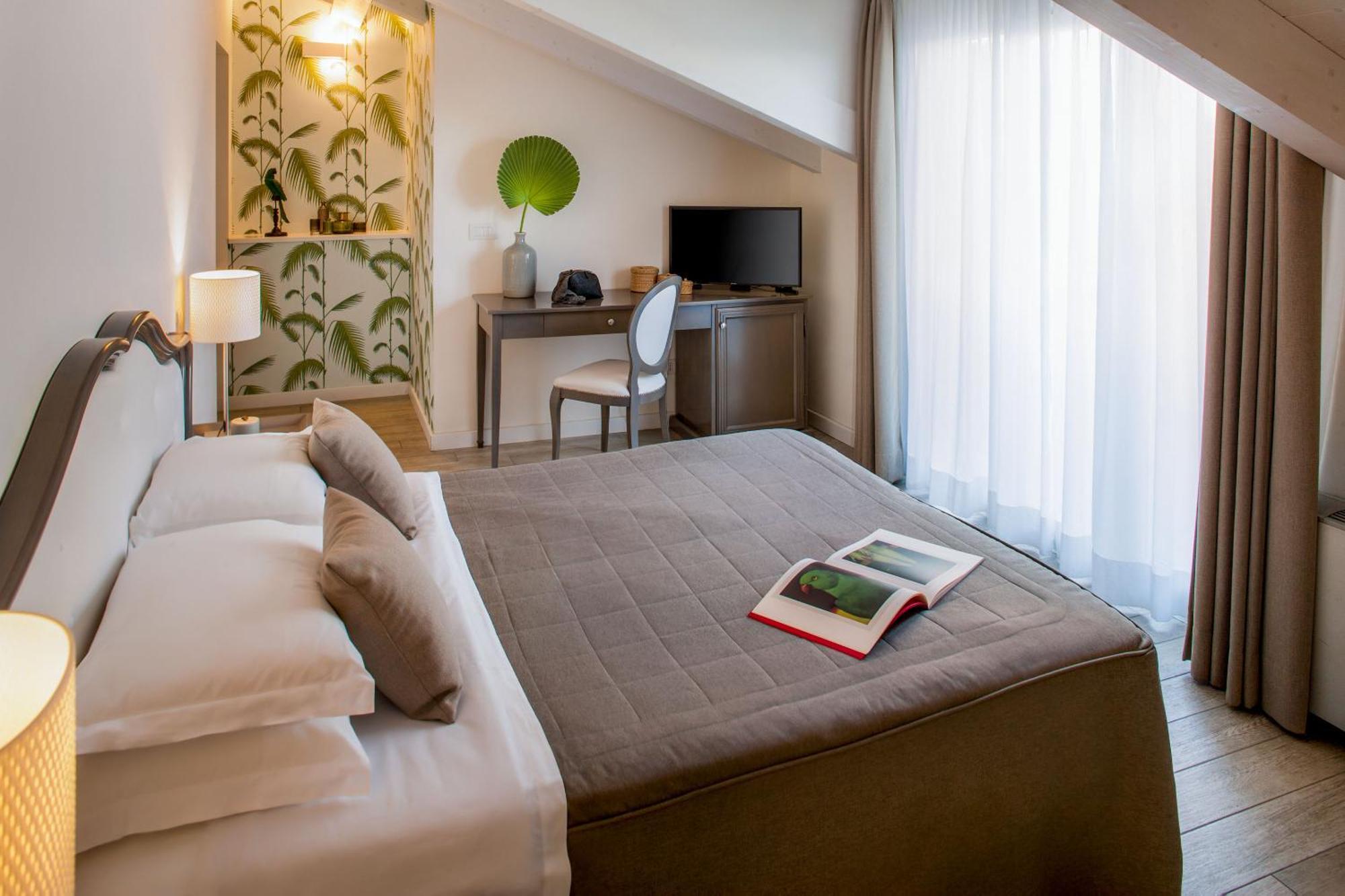 Hotel Lido Alassio Dış mekan fotoğraf